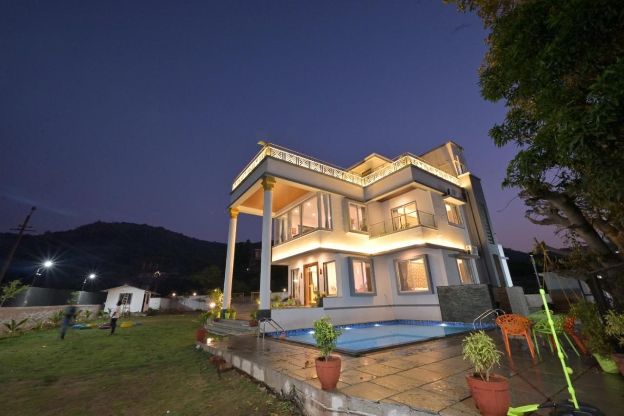 White Castle Villa By Tropicana Stays Lonavala Kültér fotó